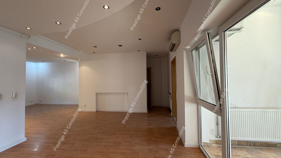 Proprietate versatila | 271 mp utili | renovata complet – Elisabetin, Porumbescu - Poză 4