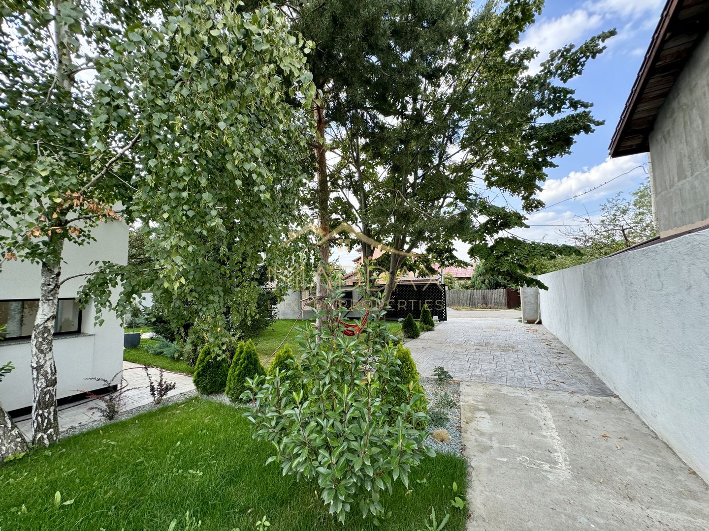 Vila cu 5 camere // * 565 mp gradina* // Tunari - Poză 96