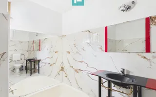 Vilă cu 5 dormitoare, piscină și garaj pe Eminescu - Poză 15