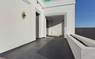 Locuință modernă cu curte spațioasă în Dumbrăvița – perfectă pentru familia ta! - Poză 2