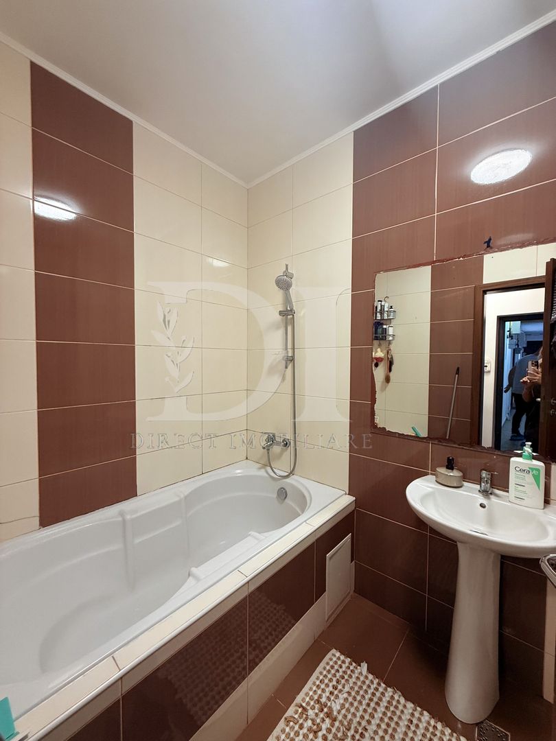 Apartament etaj intermediar / la cheie / Zona Eroilor - Poză 13