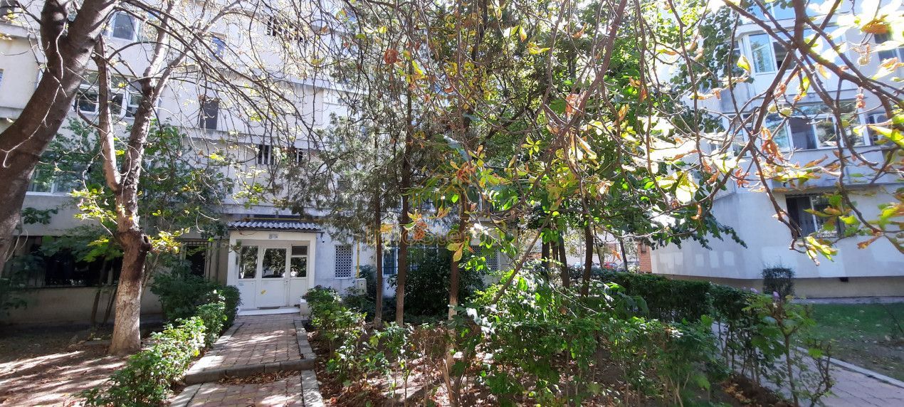 Tomis I - apartament 3 camere zona excelenta potrivit pentru familia ta! - Poză 2