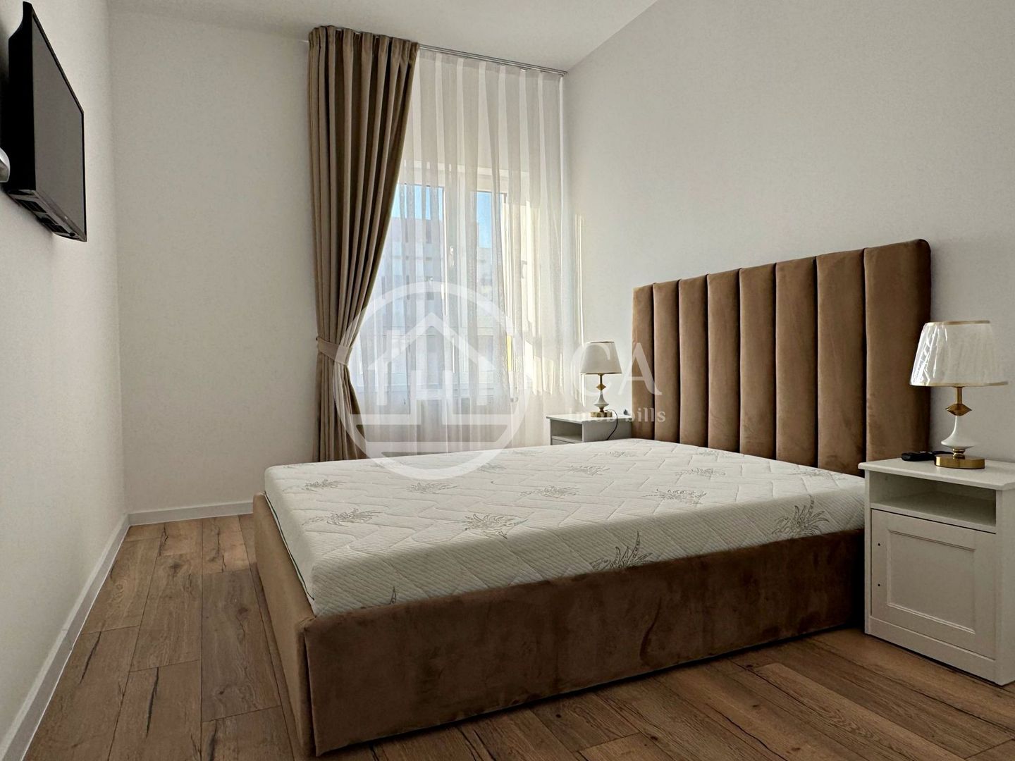 Apartament LUX de închiriat cu 2 camere în zona Nufărul, Oradea - Poză 4