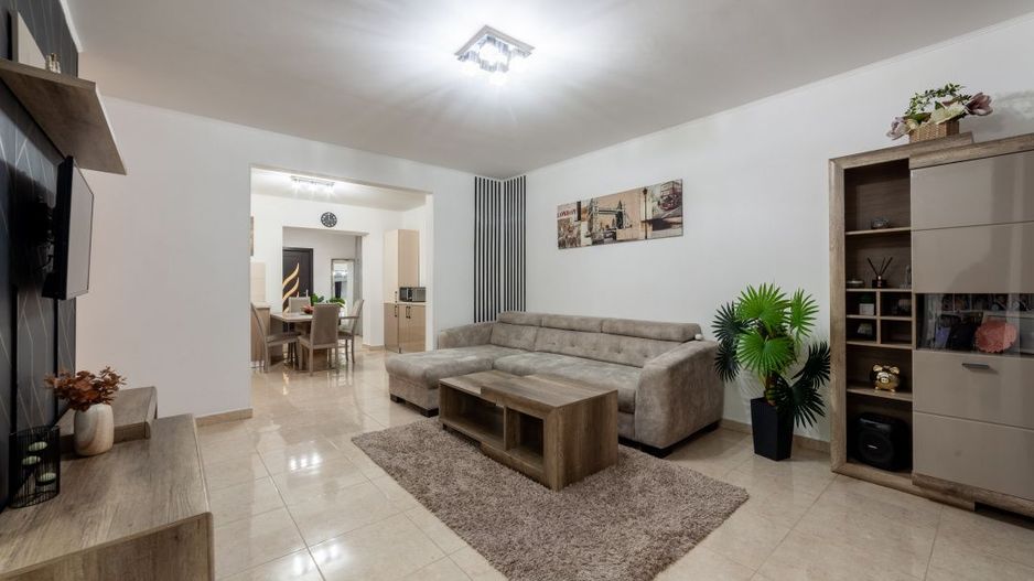 Casa tip duplex - Cartier Trivale - mobilată și utilată parțial - Poză 2