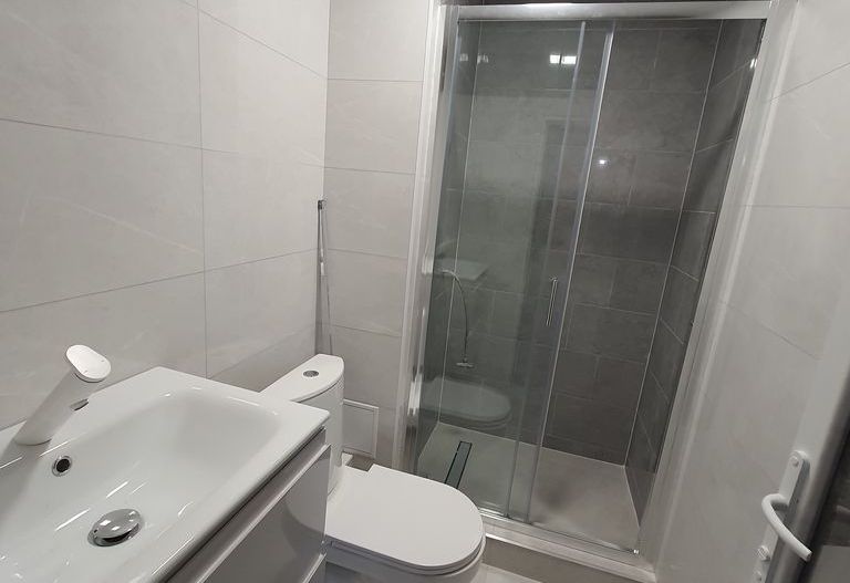 Apartament 2 camere, parter, Viaduct - Poză 2