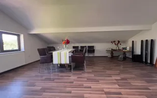 Vilă P+M cu teren de 4.200 mp + Garaj - Onești - Poză 32