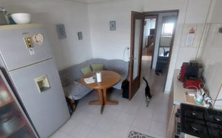 Ap. 3 cam. 77mp/ 2 bai , Decomandat / Pacurari. - Poză 3