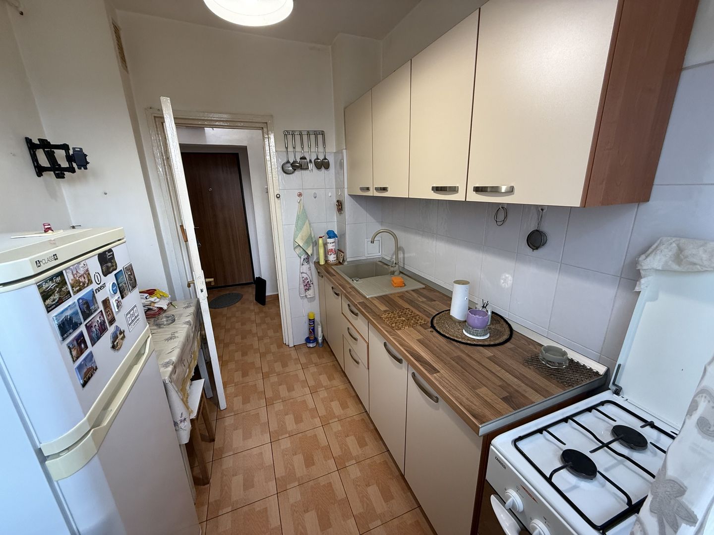 Apartament 3 camere 60 mp etaj 2 - Campina ,langa OMV - Poză 9