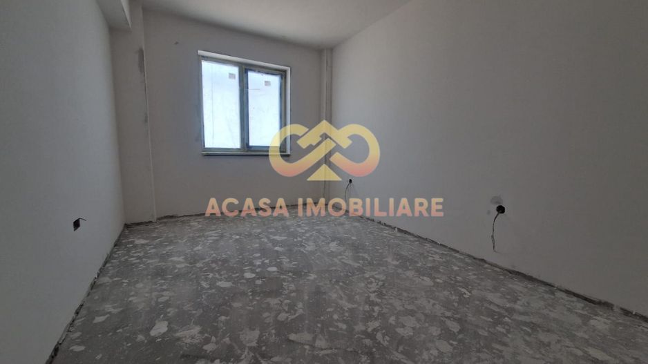 NOU ROND ERA PACURARI AP.3 Camere 70 Mp cu terasa si  51mp gradina - Poză 12