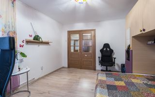 Casă cu 4 camere, anexă locuibilă și teren de 234 mp | Piața Sudului - Poză 4