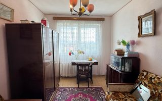 Apartament cu 4 camere; 74.66 mp, decomandat, Bd. Decebal - Poză 2
