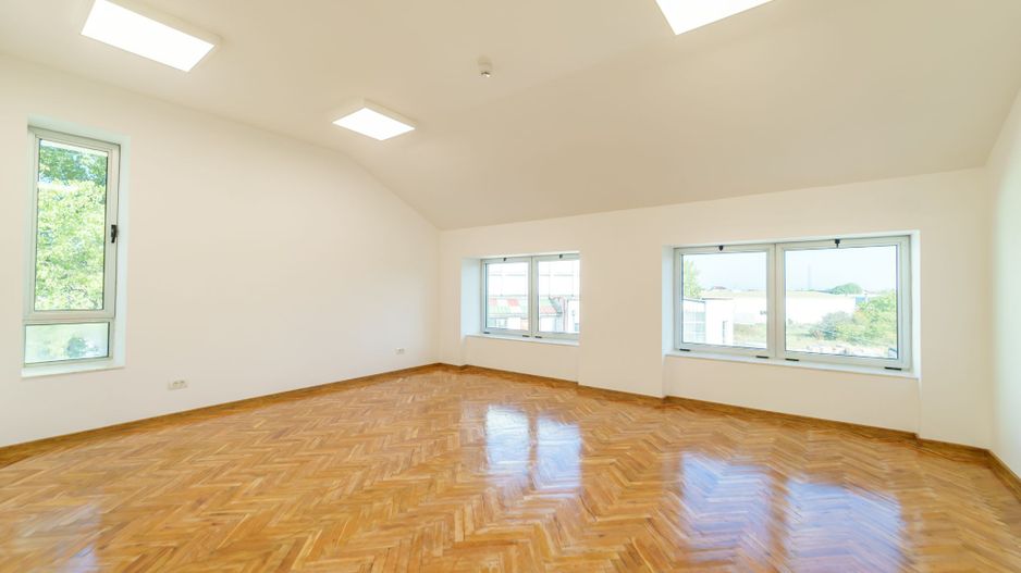 Spațiu pentru sediu firmă în clădire de birouri. - Poză 6