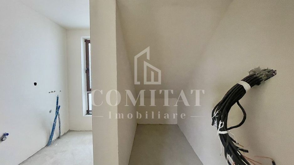 Casă cu 700 teren și garaj zona Scolii Feleacu - Poză 14