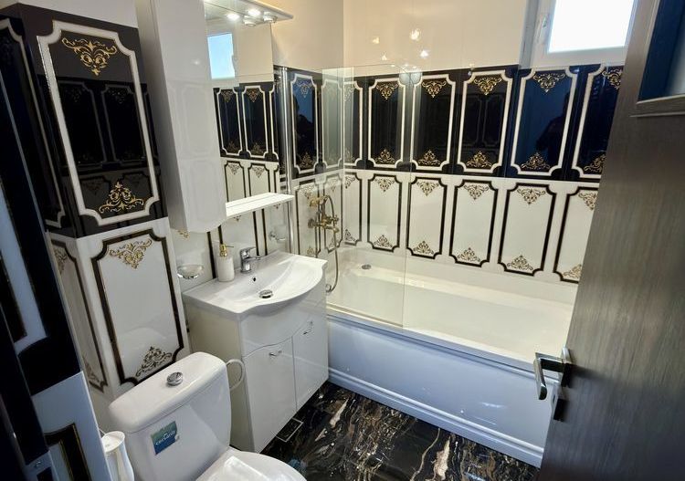 De inchiriat apartament 3 camere zona Tineretului - Poză 4