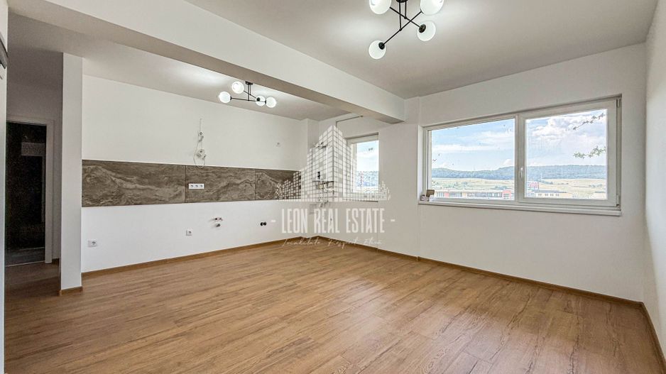 Apartament 3 camere, finisat modern, in Baciu, zona Petrom - Poză 1
