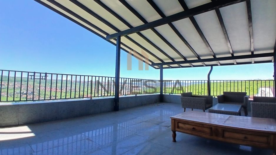 Casa de inchiriat cu panorama de exceptie in Borhanci! - Poză 3