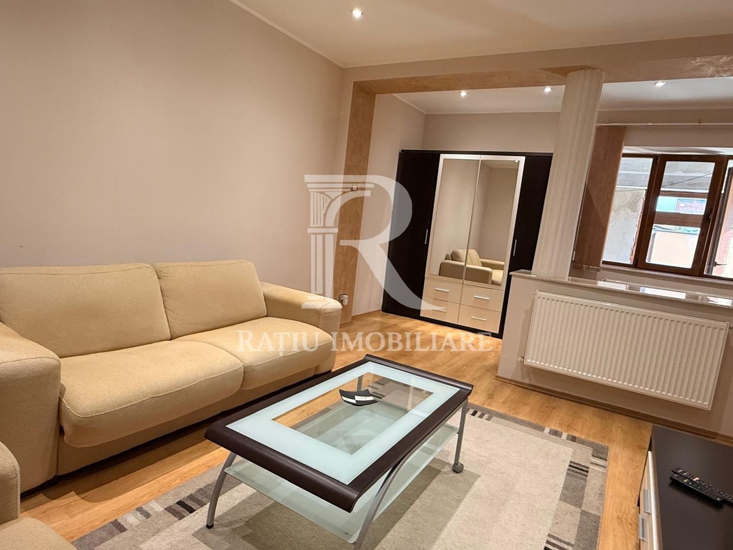 Casa cu 3 camere de inchiriat | Pet Friendly  | Zona Centrala - Poză 2