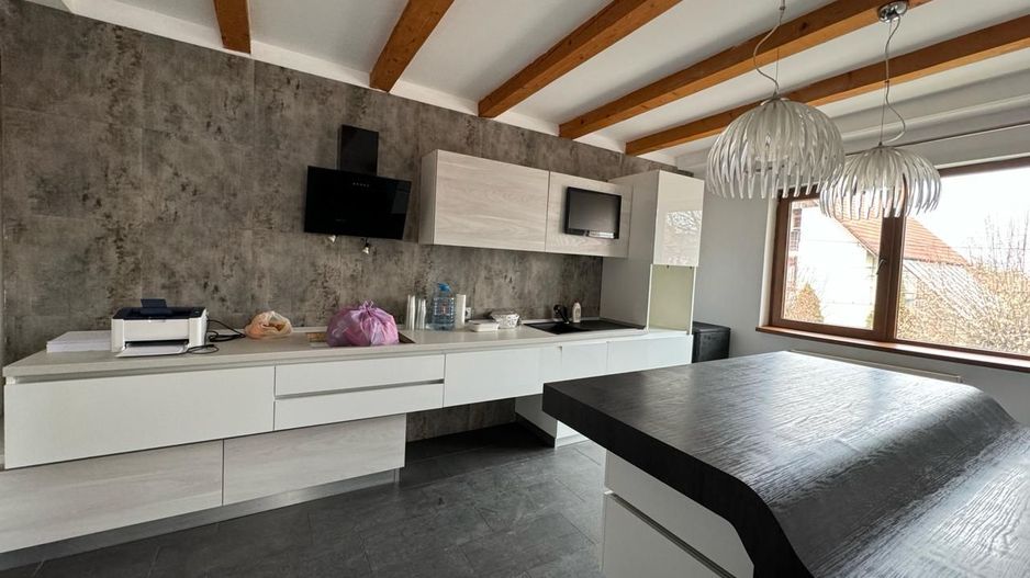 REȘEDINȚĂ EXCLUSIVISTĂ | 8 CAMERE | 4 BĂI | 2 LIVINGURI | TEREN 679 MP - Poză 12