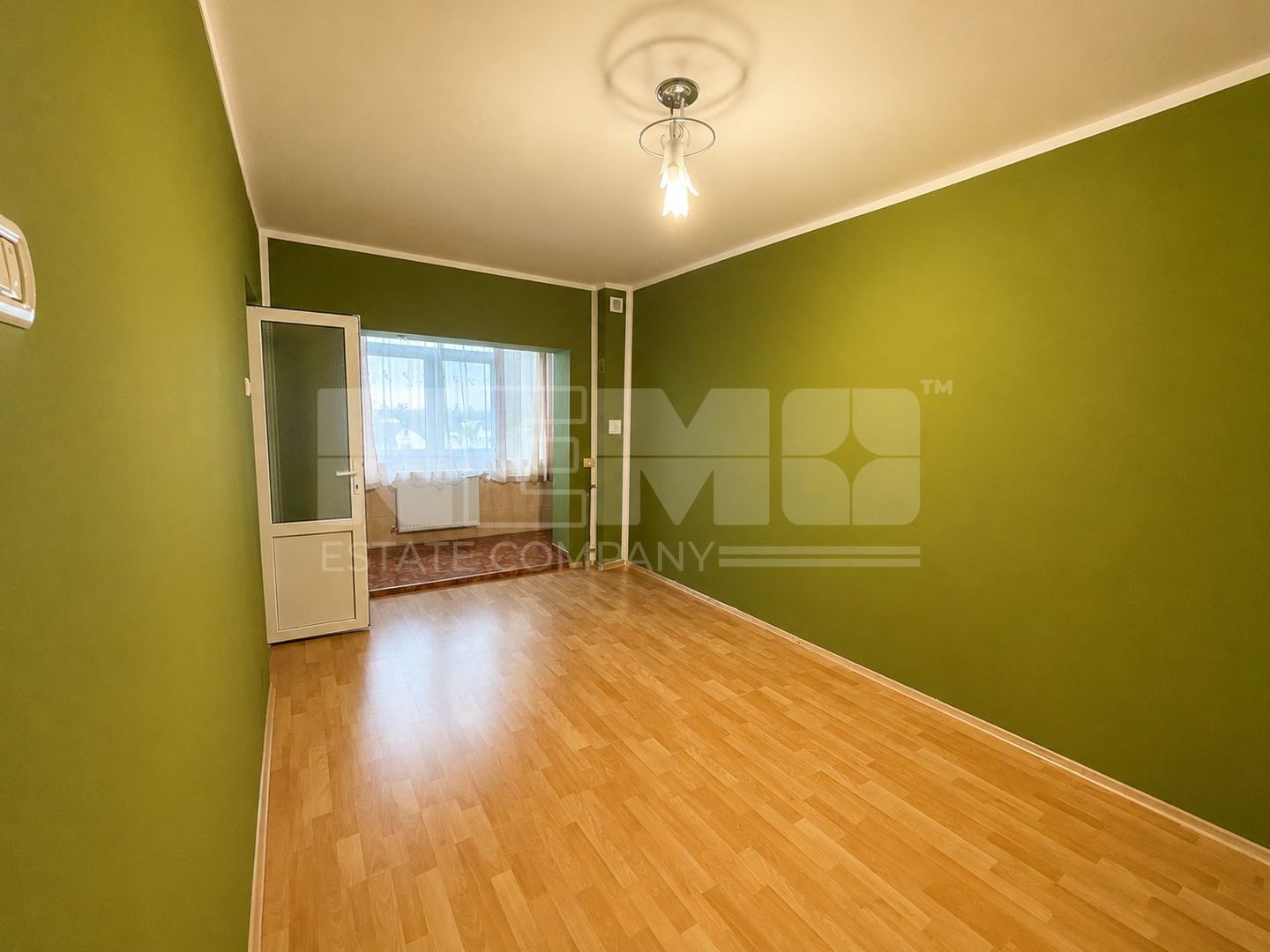 APARTAMENT 1 CAMERA| LOCAȚIE EXCELENTĂ | ETAJ 3 | RADAUTI - Poză 2