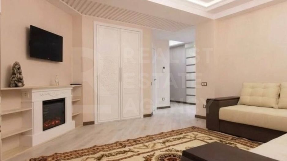 Chirie, apartament 2 camere 90 mp, strada Melestiu, Centru - Poză 6