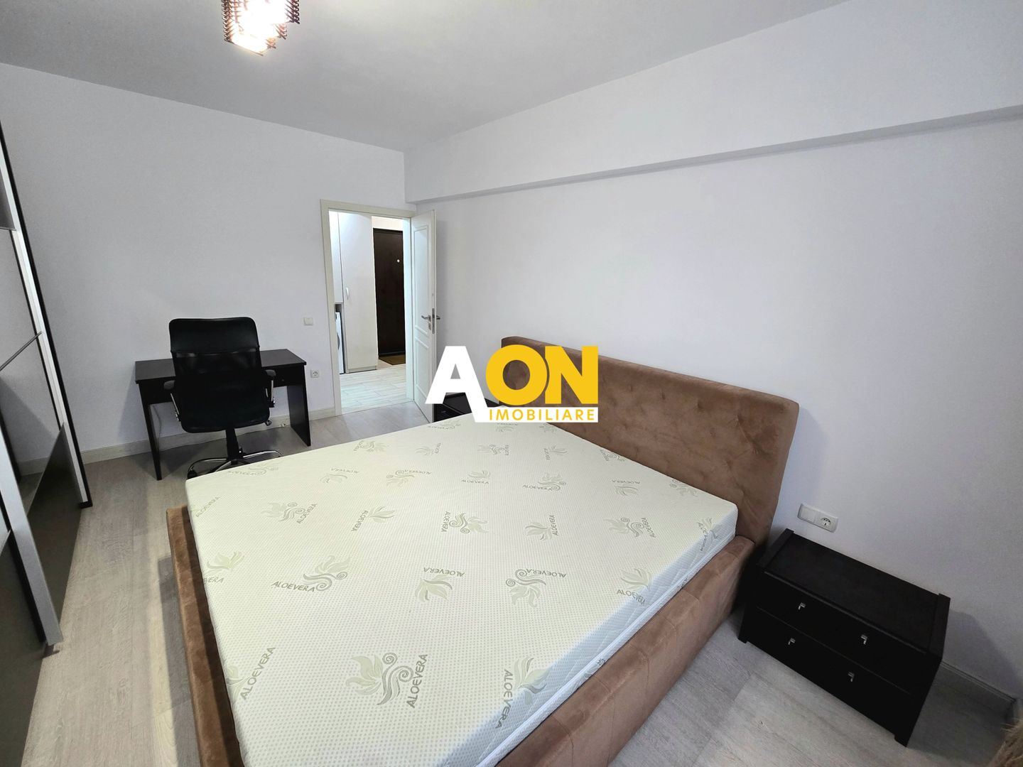 Apartament cu 3 Camere, Bloc Nou, Etaj 1, Zonă Ultracentrală - Poză 8