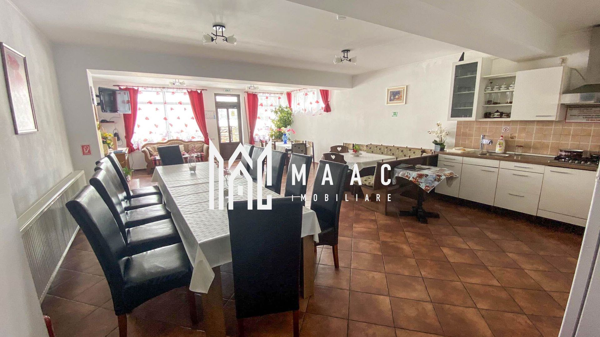 Vila | Afacere la cheie | Paltinis | 10 camere | 500mp teren - Poză 19