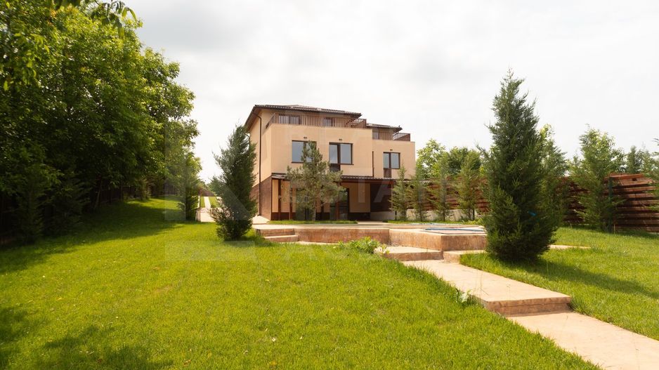 Casa cu piscina si iesire la lacul Snagov, 4 camere - Poză 1