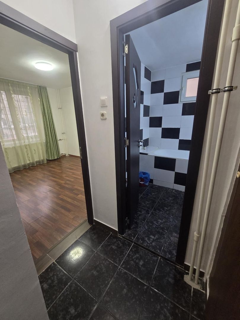 AP. 2 CAMERE GORJULUI, BUCATARIE DESCHISA, MOBILAT, METROU 5 MINUTE - Poză 11