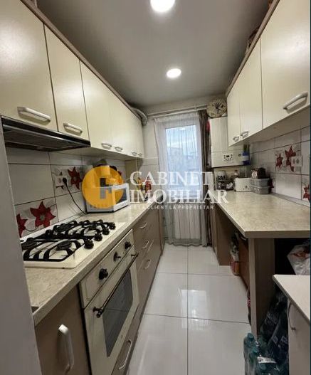 3 Camere Renovat - Etaj 2 - Zona Alexandru Cel Bun - Poză 5