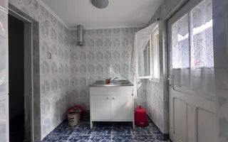 Vanzare case și anexa, teren 790 mp – ideală pentru familie -Doicesti - Poză 27