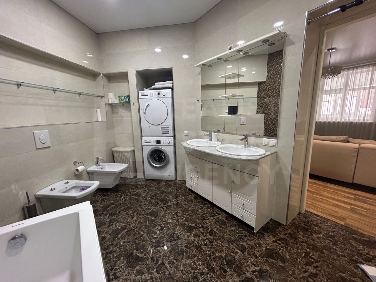 Chirie, apartament, 2 camere, str. Mihai Eminescu, Centru - Poză 10