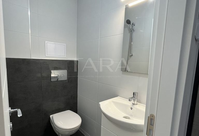 Garsonieră modern renovată în Mănăștur - Poză 5