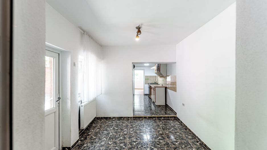 VÂNDUT! Casă individuală cu grădină,  Aradul Nou, Str. Molidului - Poză 6