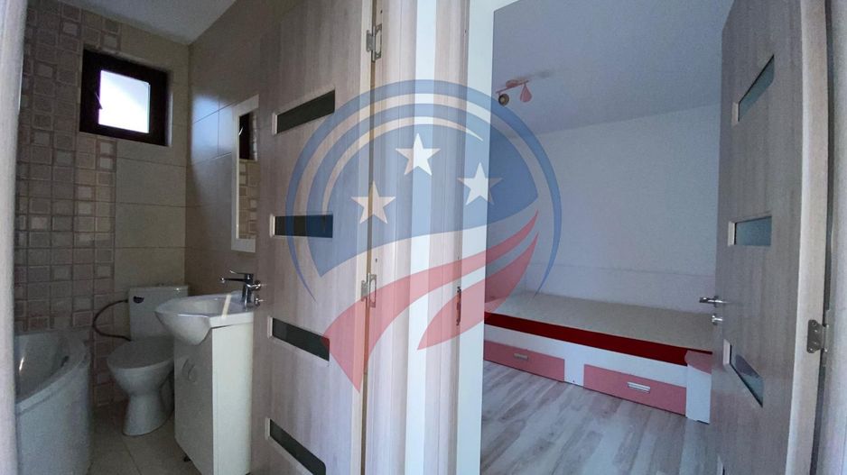 CASA FINALIZATA SI MOBILATA ZONA LAPUS - Poză 9