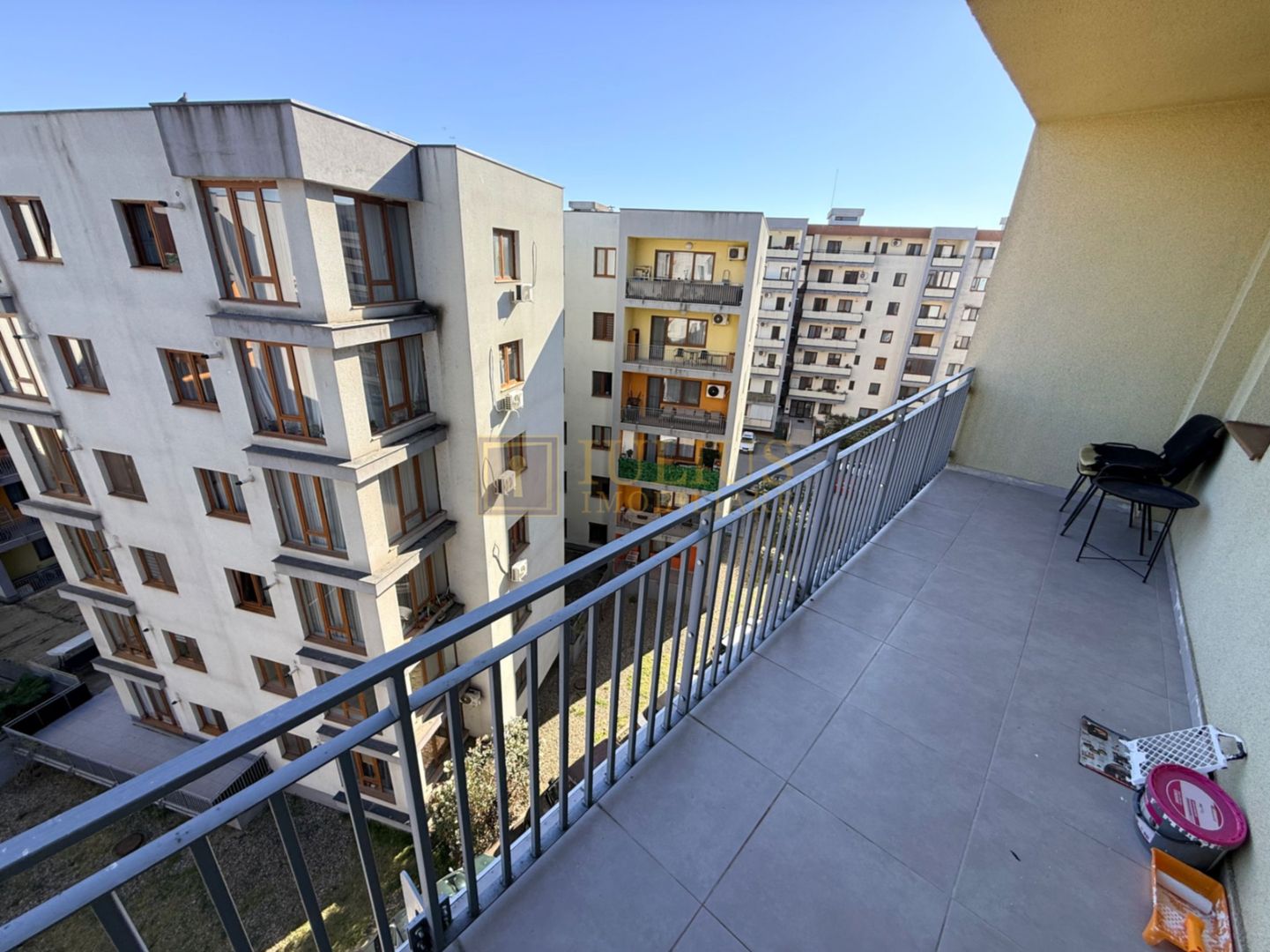 2 camere| Torontalului| apartament superb| loc parcare| - Poză 12