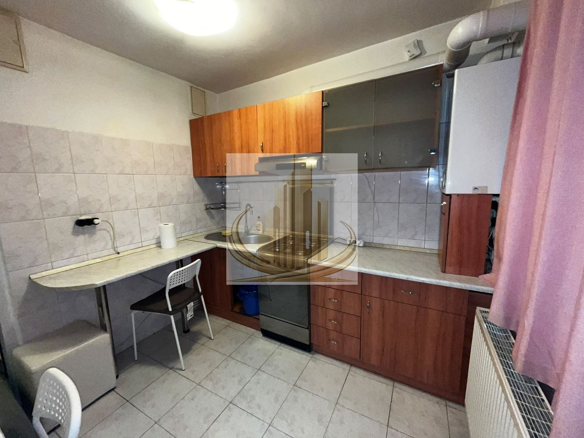 ÎNCHIRIERE o garsonieră spațioasă de 42 mp - Poză 4