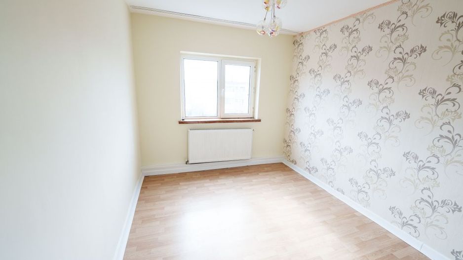 Apartament 4 camere renovat, bilateral, CT, Craiovita Noua - zona Kaufland - Poză 3