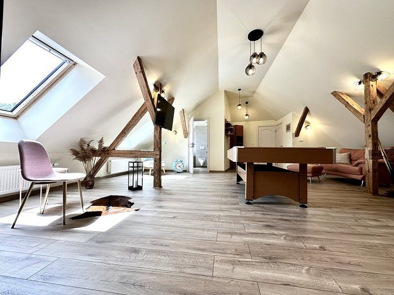 Închiriere casă cu grădină și șemineu în Timișoara – Stil și confort! - Poză 11