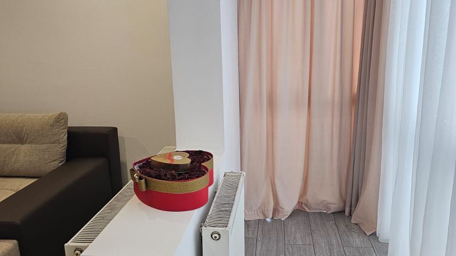 Inchiriere apartament 3 camere, modern, Prundu - Poză 10