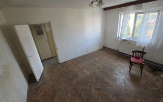 Apartament 2 camere cu centrala termica 35mp zona Florilor - Poză 1