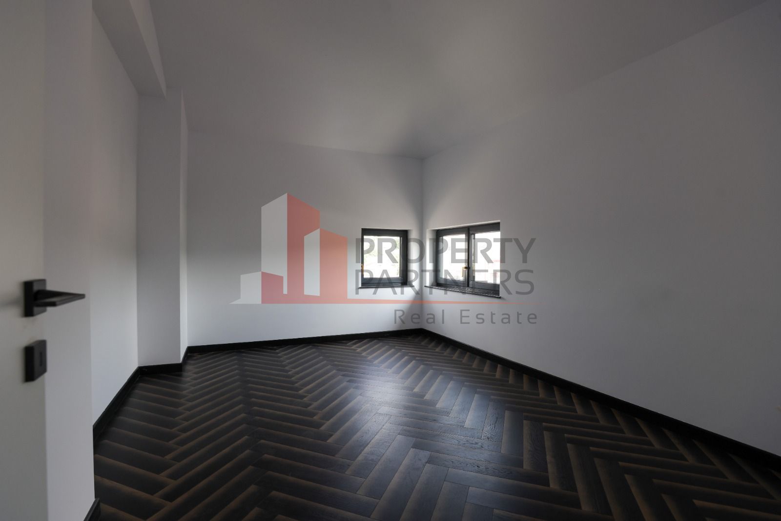 Duplex disponibil  în centrul Bucureștiului. - Poză 12