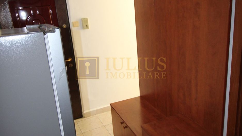 2 camere, vis a vis de Spitalul Judetean, ideal pentru doctori sau studenti - Poză 12