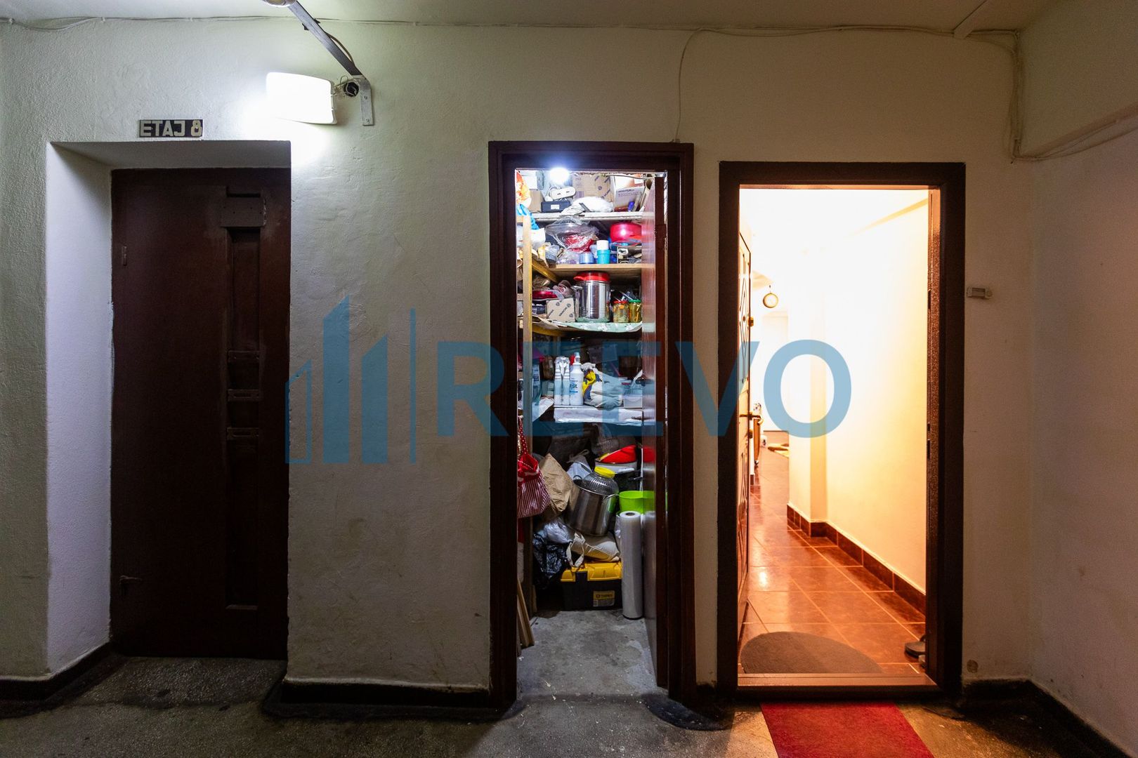 Apartament de vânzare cu 3 camere,  str. Letea, Bacău - Poză 19