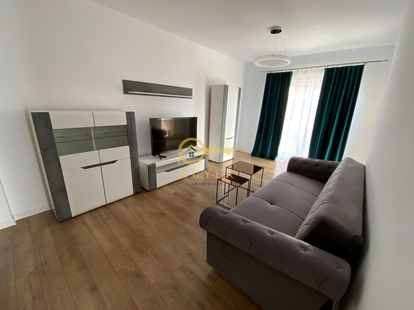 Ap nou cu 2 camere- Etaj 2, lift, boxa si loc de parcare - Poză 1