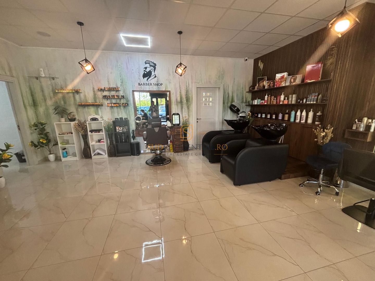 De vanzare afacere la cheie – Salon utilat si mobilat, Bd. Metalurgiei - Poză 6
