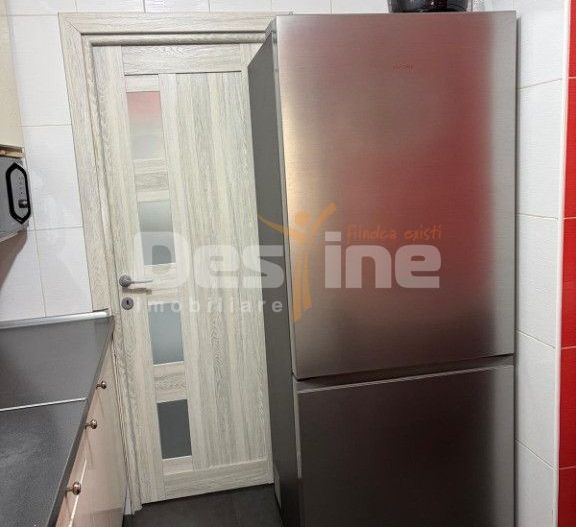 Apartament 3 camere, 67 mp, 2 locuri de parcare, mobilat complet - Poză 6