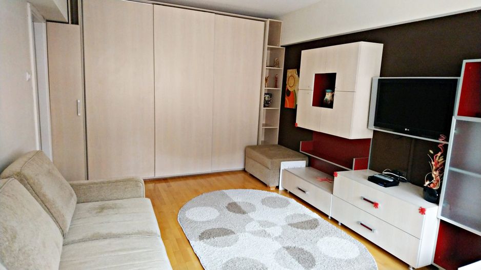Racadau Pietonal,apartament 2 camere complet mobilat si utilat - Poză 7