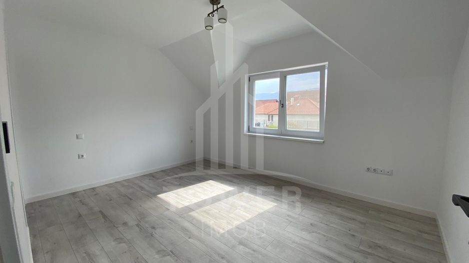 Casă nouă de închiriat,  4 camere | Prima închiriere | Cisnădie - Poză 8