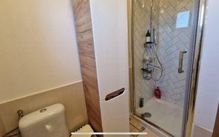 Casa moderna, de inchiriat, cu 3 camere, 2 bai, terasa - Poză 15