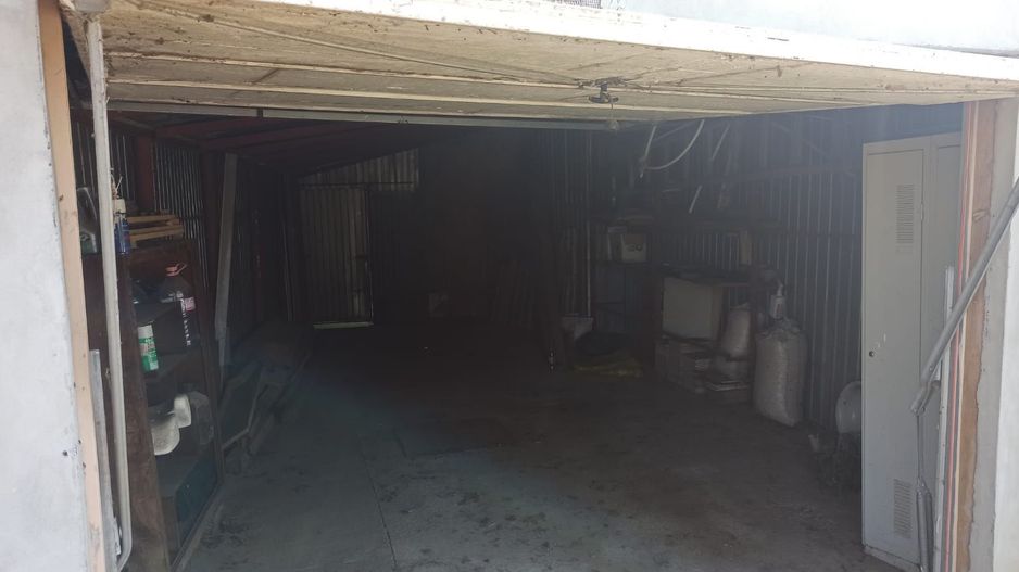 vila indiv+1198mp teren/pe DN4(sosBucuresti) in Frumusani/jud.Calarasi - Poză 48